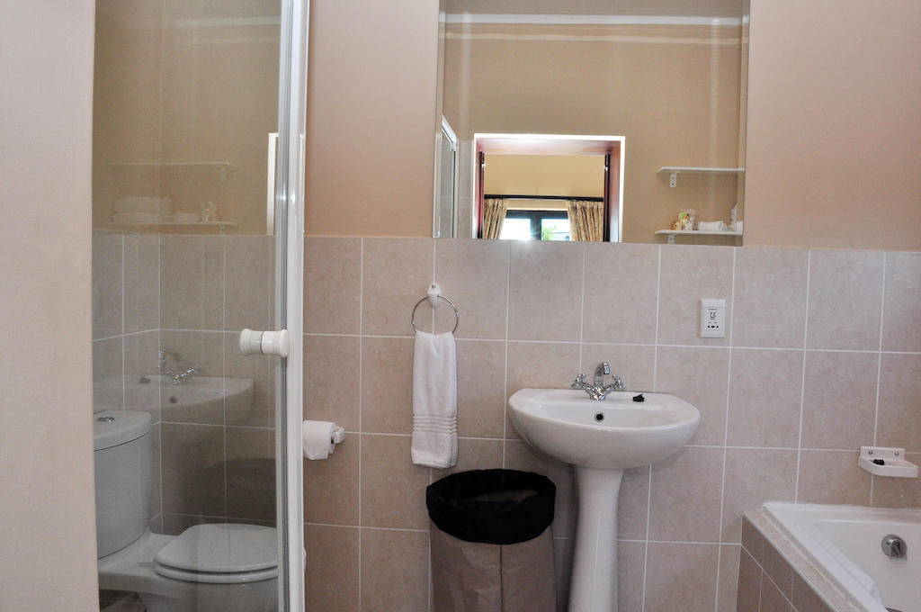 The Lodge At Atlantic Beach Melkbosstrand Room photo